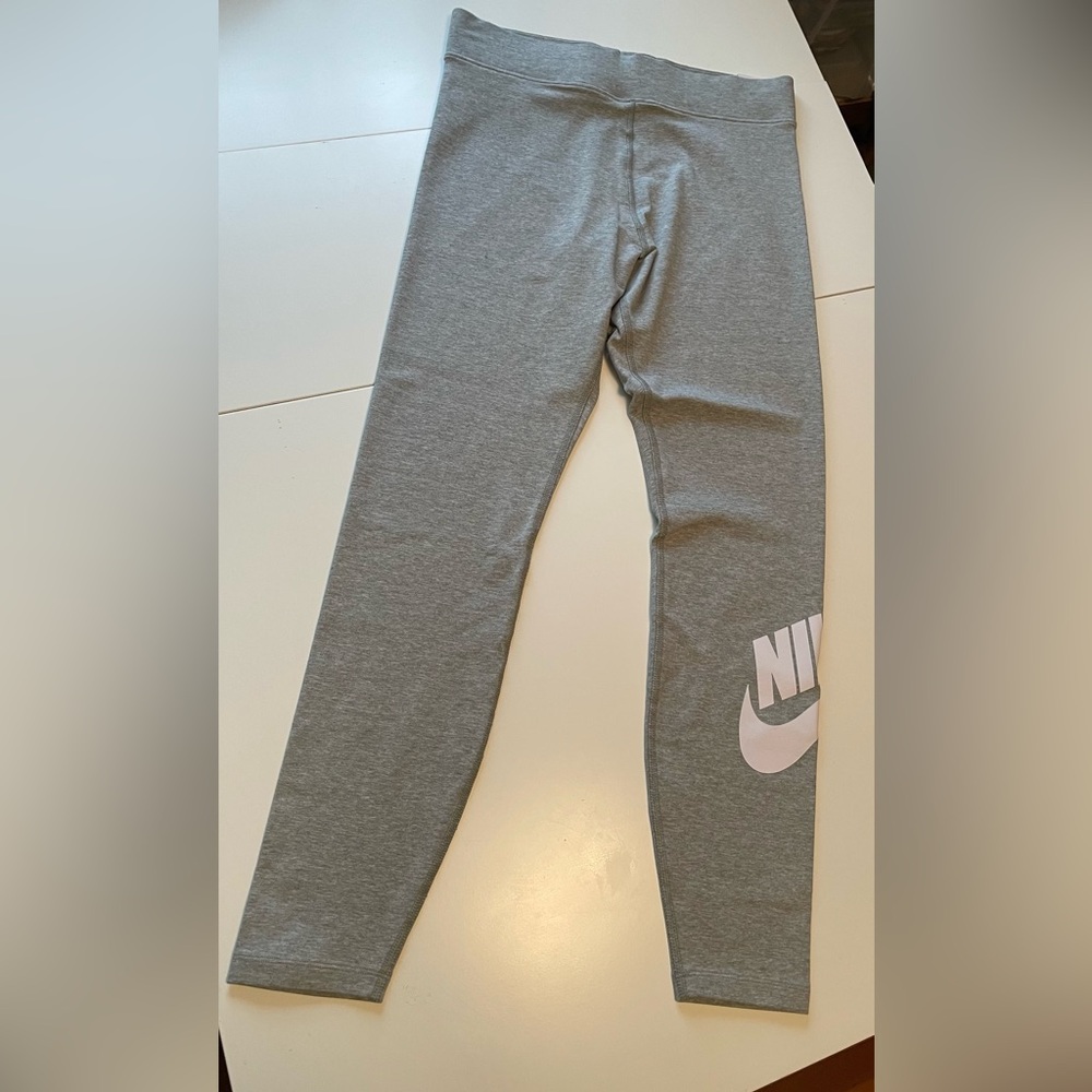 Nike Full-Length High-Rise Tights Leggings